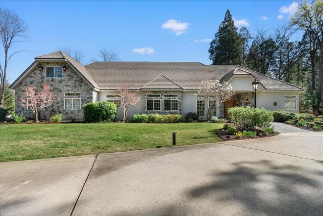 12540 Beaver Dr, Grass Valley, CA 95945