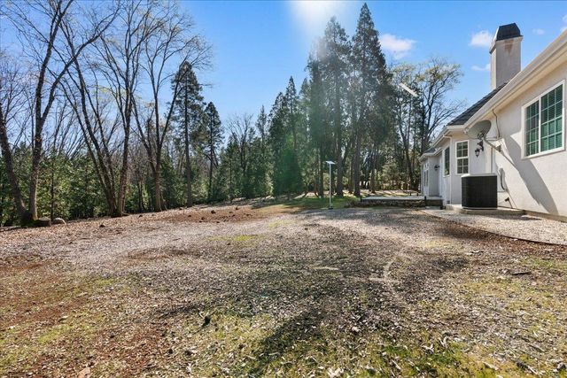 12540 Beaver Dr, Grass Valley, CA 95945