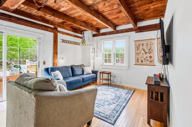 236 Tolend Road, Barrington, NH 03825
