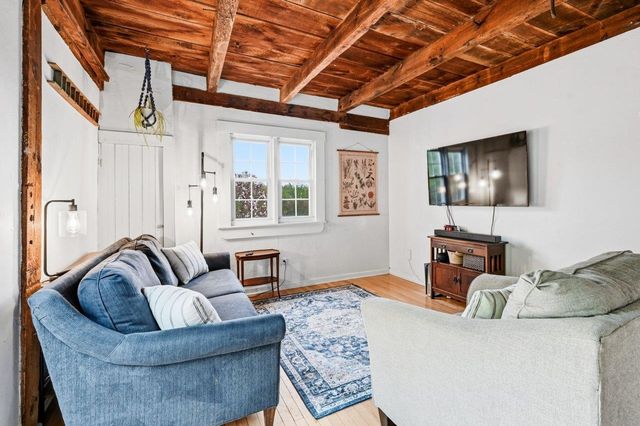 236 Tolend Road, Barrington, NH 03825