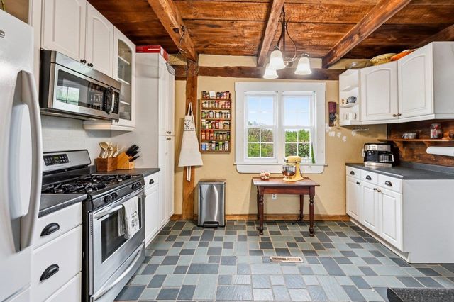 236 Tolend Road, Barrington, NH 03825