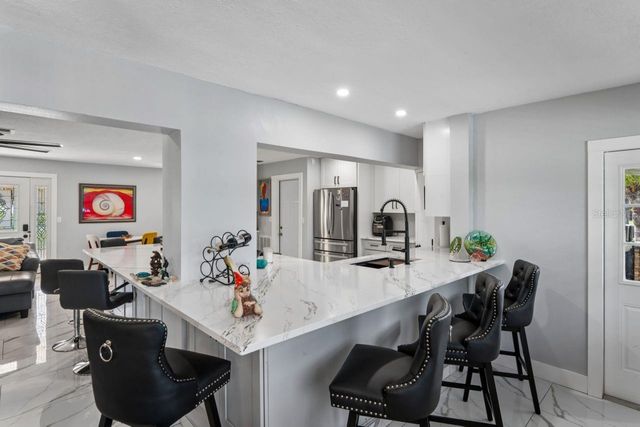 6245 WARREN AVE, New Port Richey, FL 34653