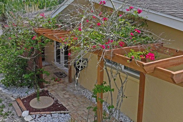 6245 WARREN AVE, New Port Richey, FL 34653