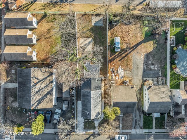 253 S Pearl Street S B, Red Bank, NJ 07701