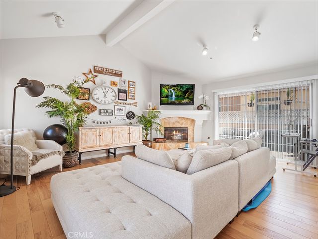 2517 Rockefeller B, Redondo Beach, CA 90278