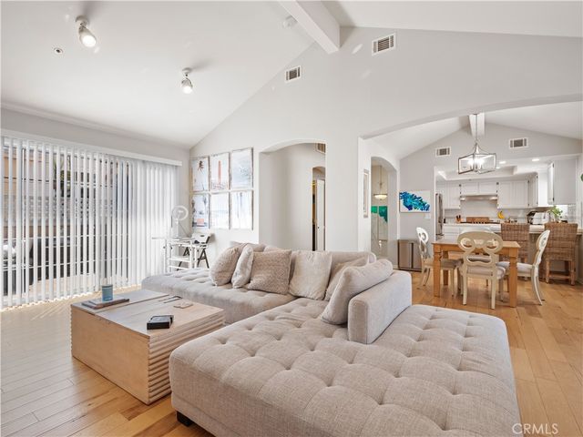 2517 Rockefeller B, Redondo Beach, CA 90278