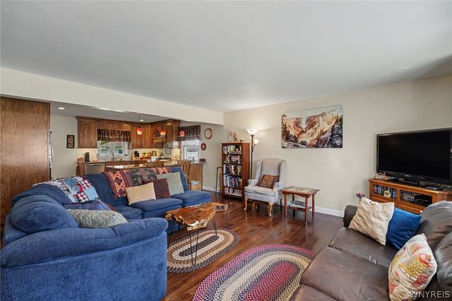 100 Wayne Avenue, Amherst, NY 14228