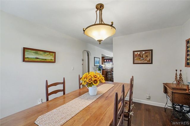 100 Wayne Avenue, Amherst, NY 14228