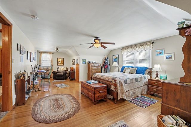 100 Wayne Avenue, Amherst, NY 14228