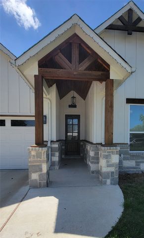 3207 NW 30th Street, Fort Worth, TX 76106