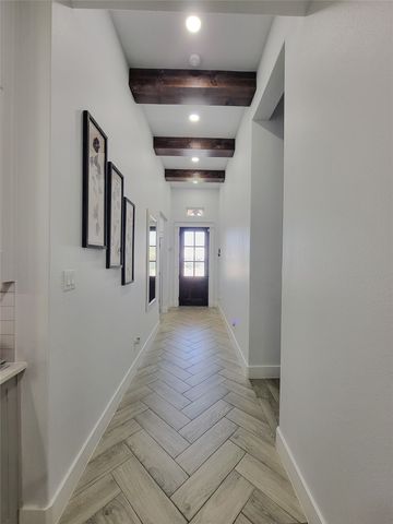 3207 NW 30th Street, Fort Worth, TX 76106