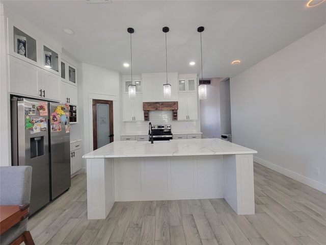 3207 NW 30th Street, Fort Worth, TX 76106