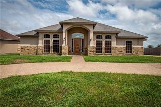 5517 Crossridge Dr, Corpus Christi, TX 78413
