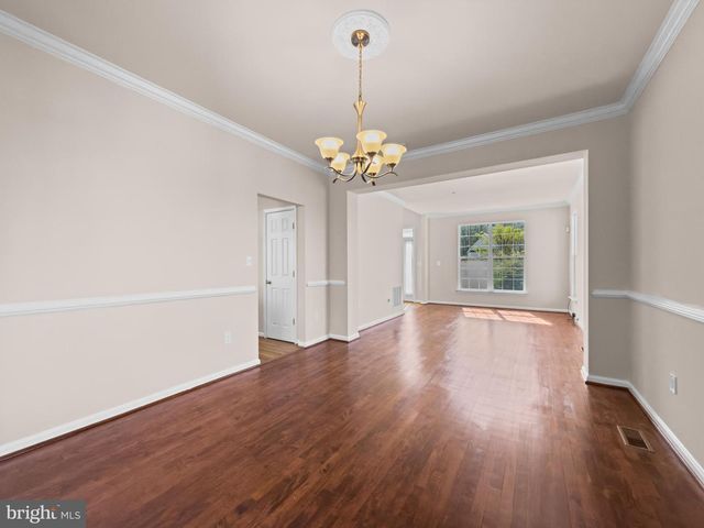 7712 BLUE POINT AVE, Beltsville, MD 20705