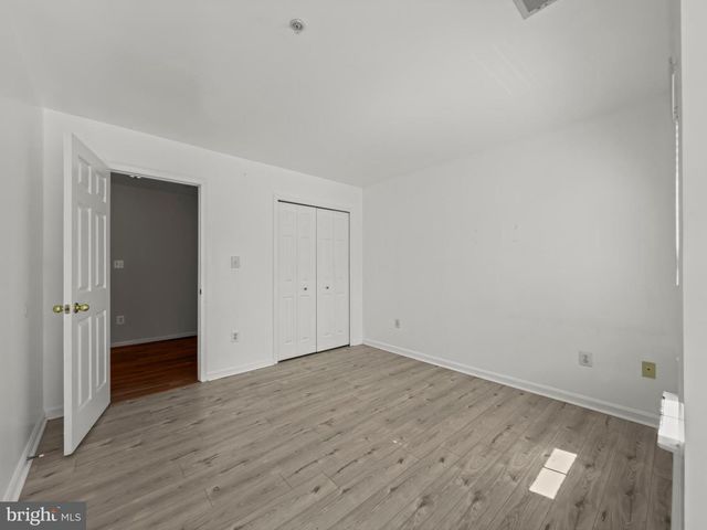 7712 BLUE POINT AVE, Beltsville, MD 20705