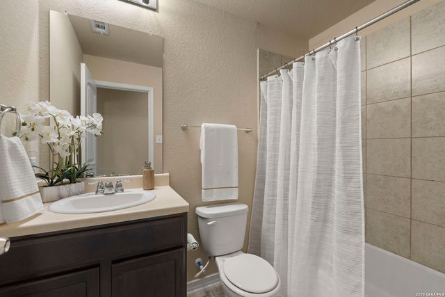 8750 Fischer Falls, San Antonio, TX 78254