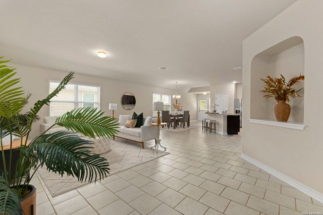 8750 Fischer Falls, San Antonio, TX 78254