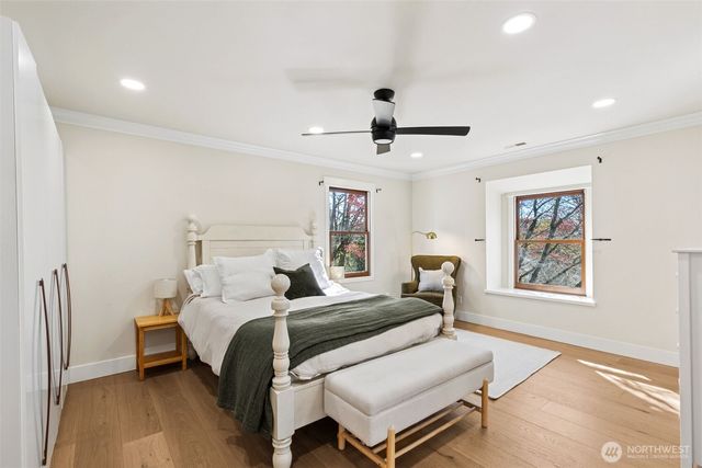 7238 Lakemont Boulevard SE, Bellevue, WA 98006