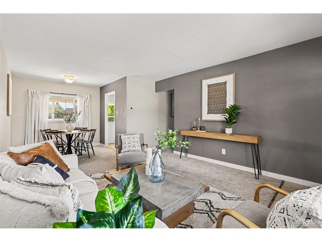 3041 S Glencoe St, Denver, CO 80222