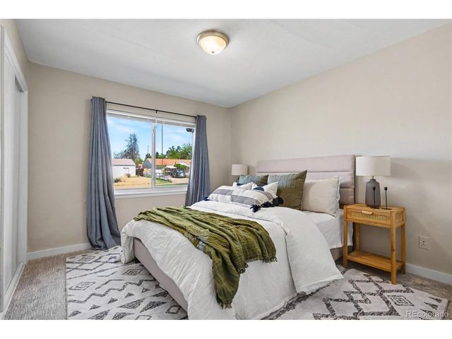 3041 S Glencoe St, Denver, CO 80222