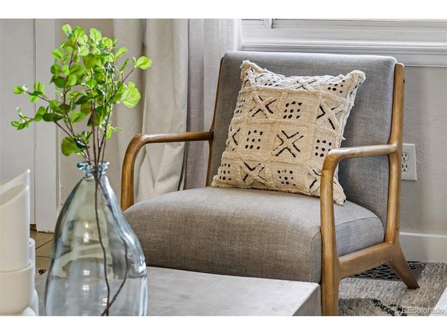 3041 S Glencoe St, Denver, CO 80222