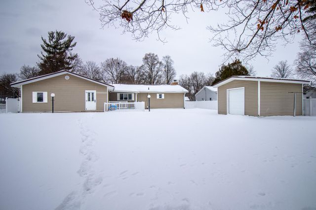 508 Emory Street, Howard City, MI 49329