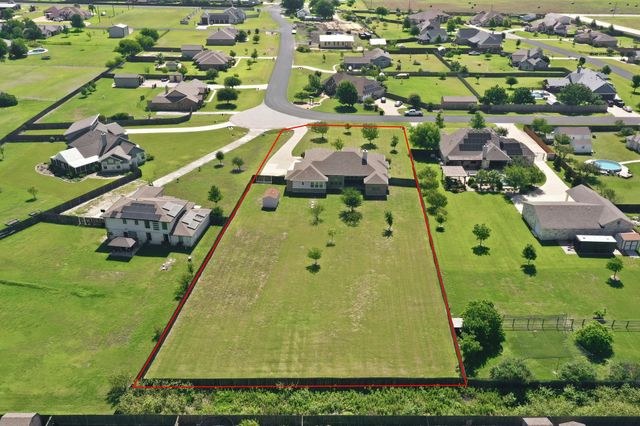 120 W Vienna DR, Hutto, TX 78634