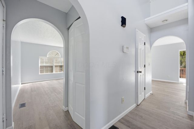 1380 Stanwix Court, Columbus, OH 43223