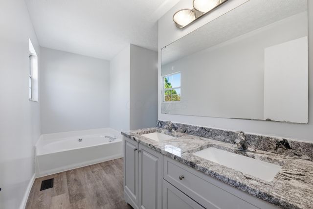 1380 Stanwix Court, Columbus, OH 43223