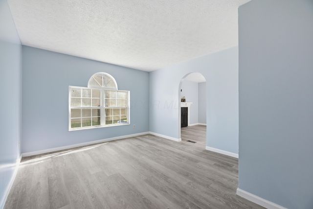 1380 Stanwix Court, Columbus, OH 43223