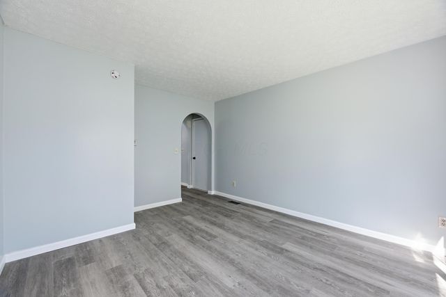 1380 Stanwix Court, Columbus, OH 43223