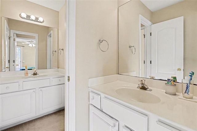 3535 Sentry View Trace, Suwanee, GA 30024