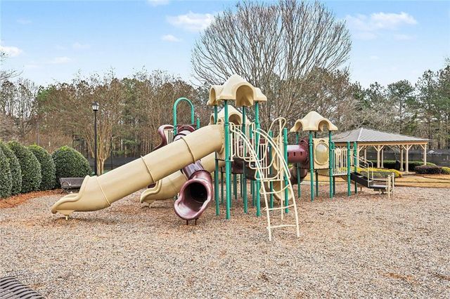 3535 Sentry View Trace, Suwanee, GA 30024