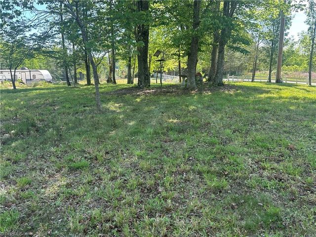4842 Hatchers Chapel, Claudville, VA 24076