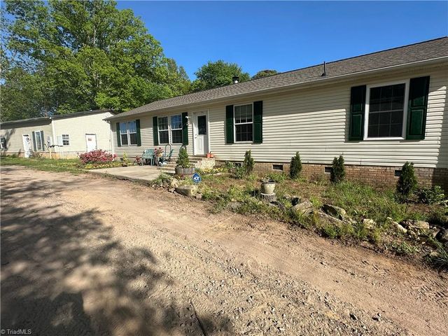 4842 Hatchers Chapel, Claudville, VA 24076