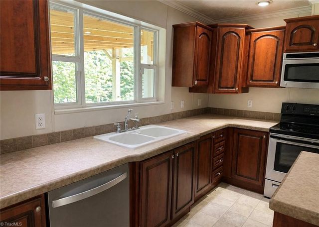 4842 Hatchers Chapel, Claudville, VA 24076