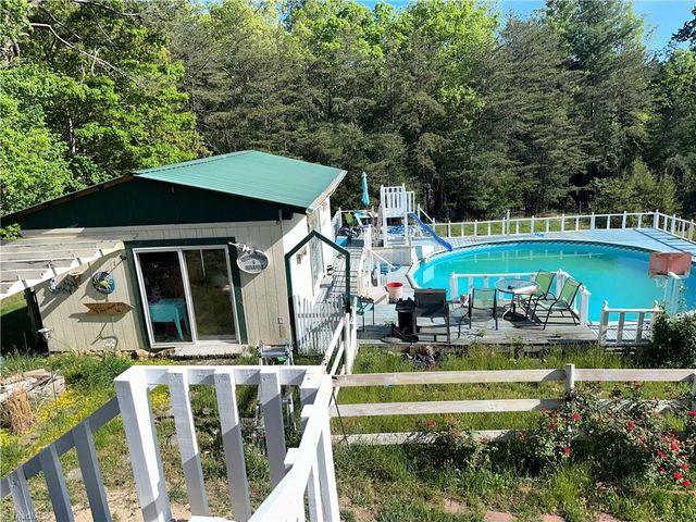 4842 Hatchers Chapel, Claudville, VA 24076