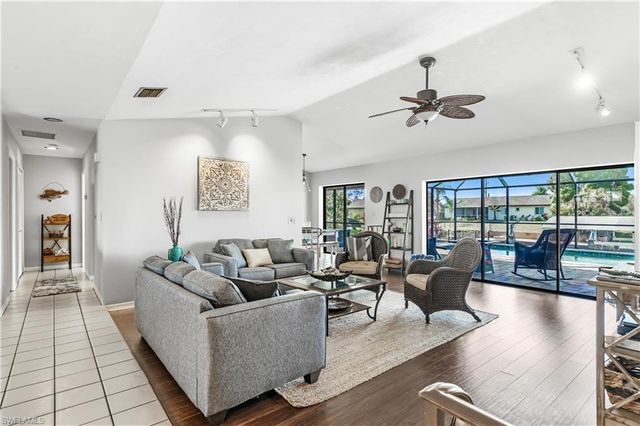 1502 SE 29th ST, Cape Coral, FL 33904