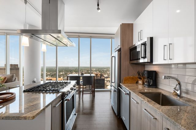515 Church St Unit 3910, Nashville, TN 37219