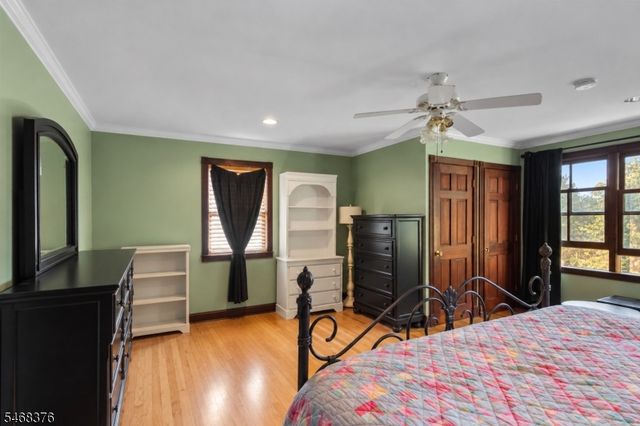 120 Hill St, Midland Park Boro, NJ 07432