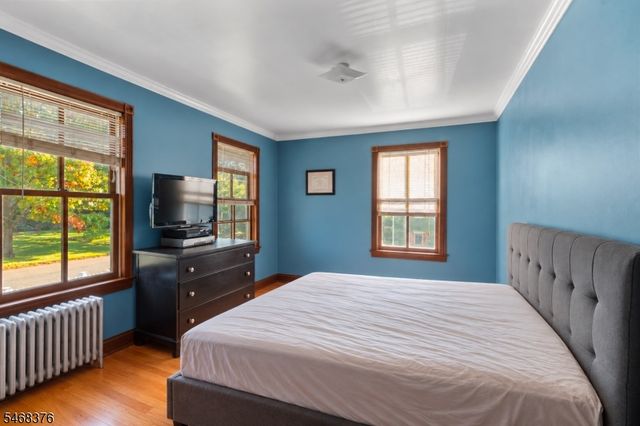 120 Hill St, Midland Park Boro, NJ 07432
