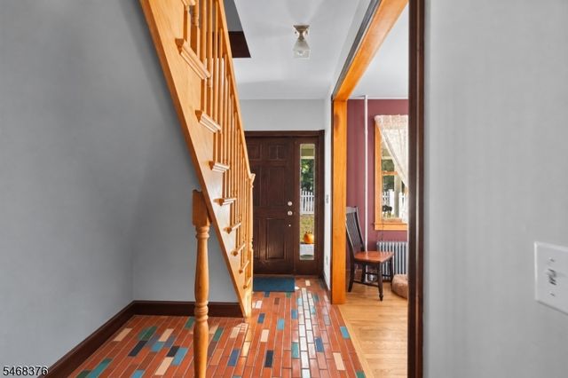 120 Hill St, Midland Park Boro, NJ 07432