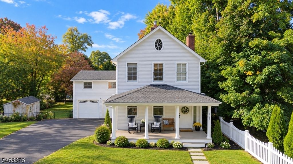 120 Hill St, Midland Park Boro, NJ 07432 — photo 2