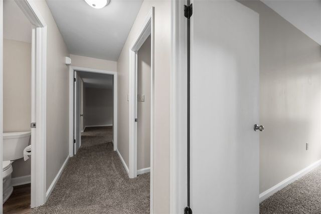 1500 COCHRAN RD. 614, Scott Twp, PA 15243