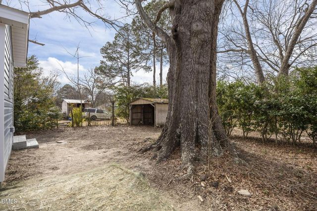 303 Graves Street, Selma, NC 27576