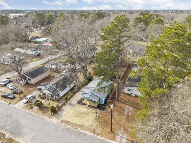 303 Graves Street, Selma, NC 27576