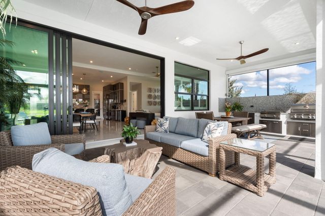 8688 SW Cantante Way, Port St. Lucie, Port St Lucie, FL 34987