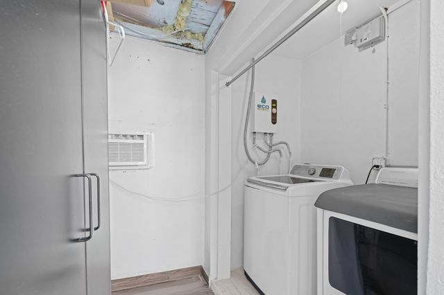 3705 NE 16th Avenue, Oakland Park, FL 33334