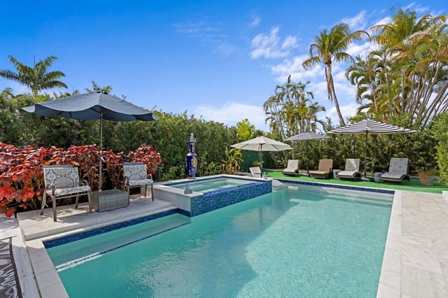 3705 NE 16th Avenue, Oakland Park, FL 33334