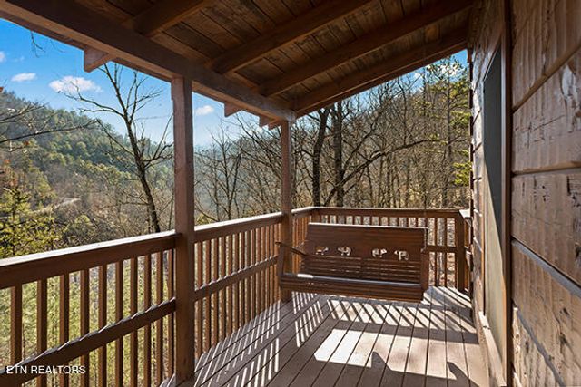 3334 Bear Mountain Lane, Sevierville, TN 37876